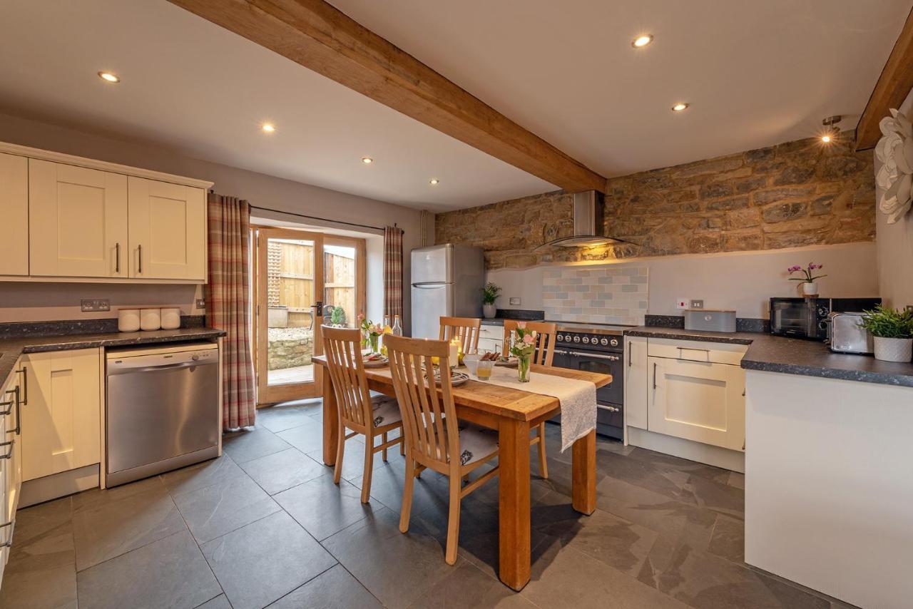 Somerset Country Escape - The Old Mill & The Granary