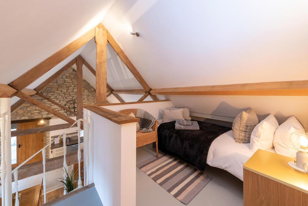Somerset Country Escape - The Old Mill & The Granary